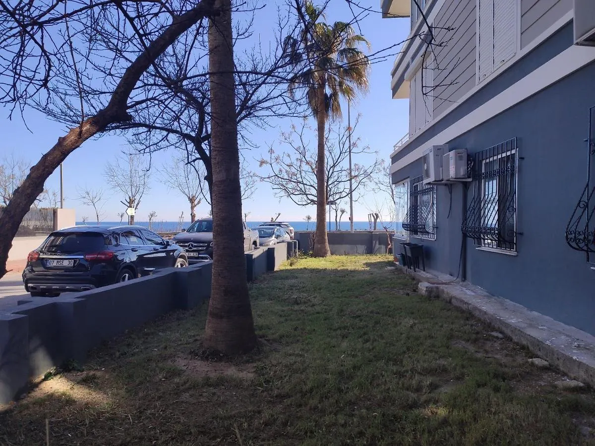 דירות Sea & Sunset View Flat With Garden In Lara אנטליה 0*,  טורקיה